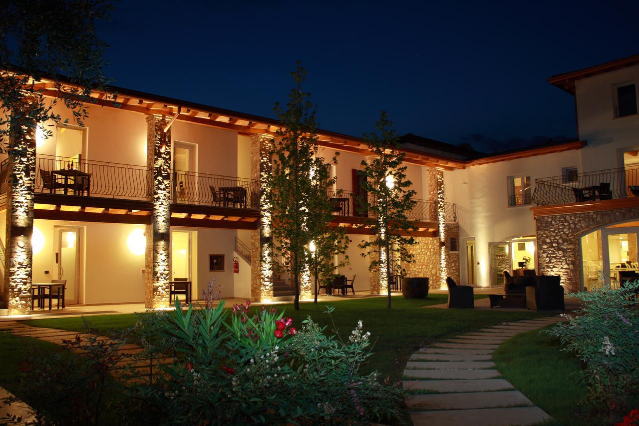 Agriturismo Corte Aurea Desenzano del Garda Zewnętrze zdjęcie